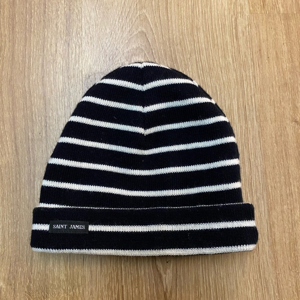 Saint James Classic Beanie - NWOT